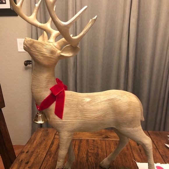 Threshold Christmas Deer